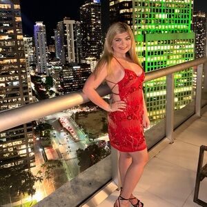 Y2K SPARKLY RED DRESS